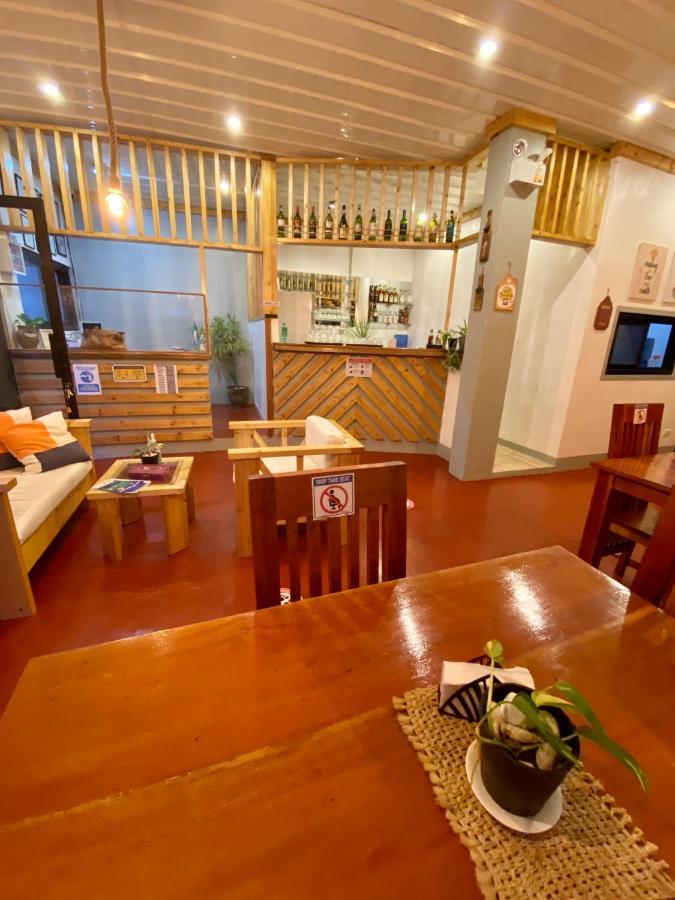 Marion Roos Hotel Puerto Galera Εξωτερικό φωτογραφία