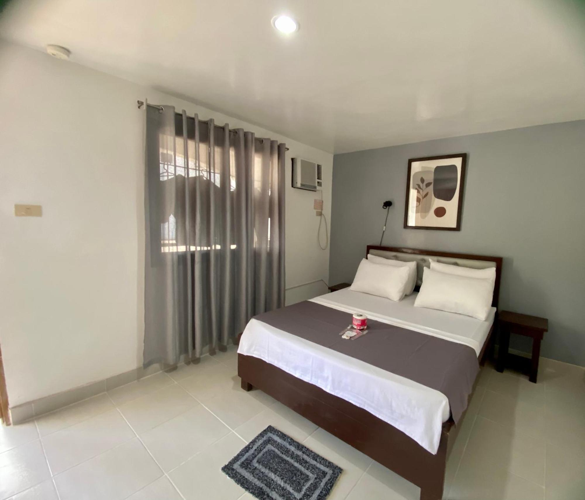 Marion Roos Hotel Puerto Galera Εξωτερικό φωτογραφία